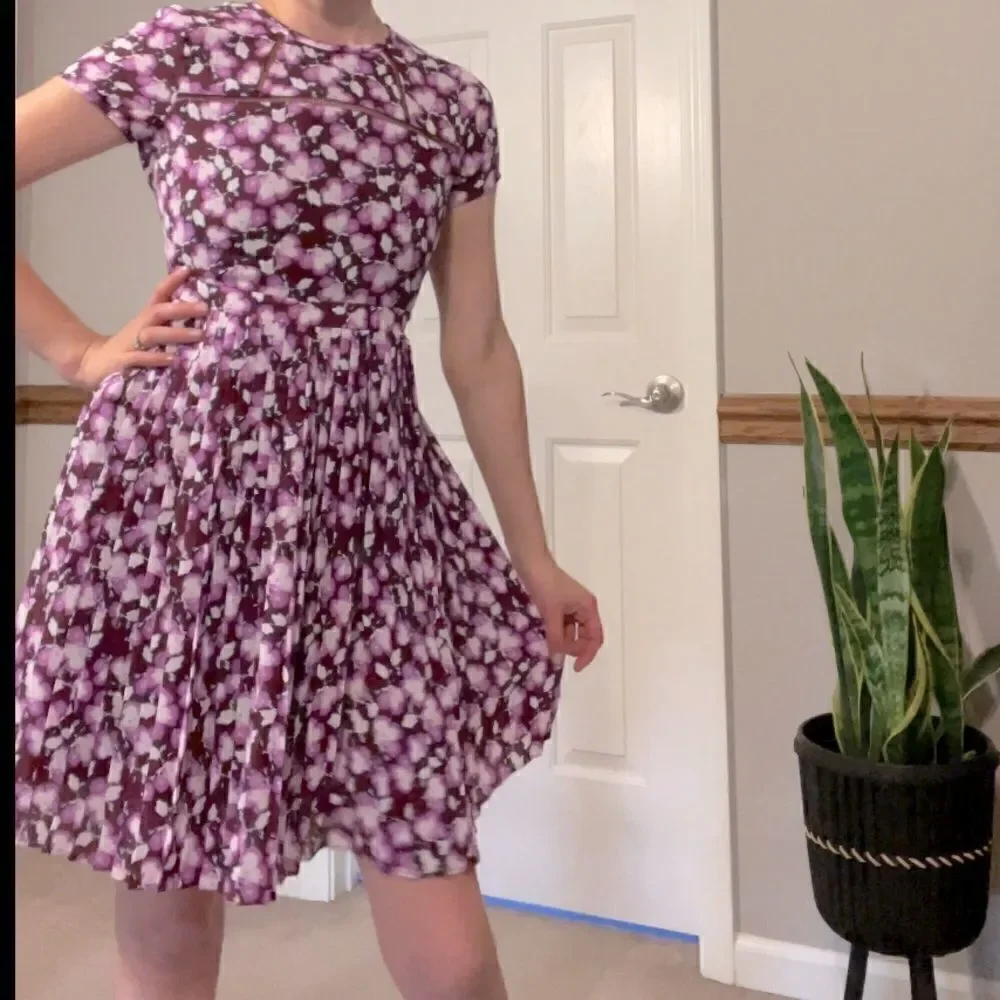 Banana Republic Purple Floral Short Sleeve Pleated Fit & Flare Dress